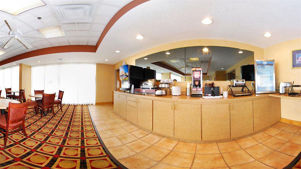 Econo Lodge Newport Exterior photo